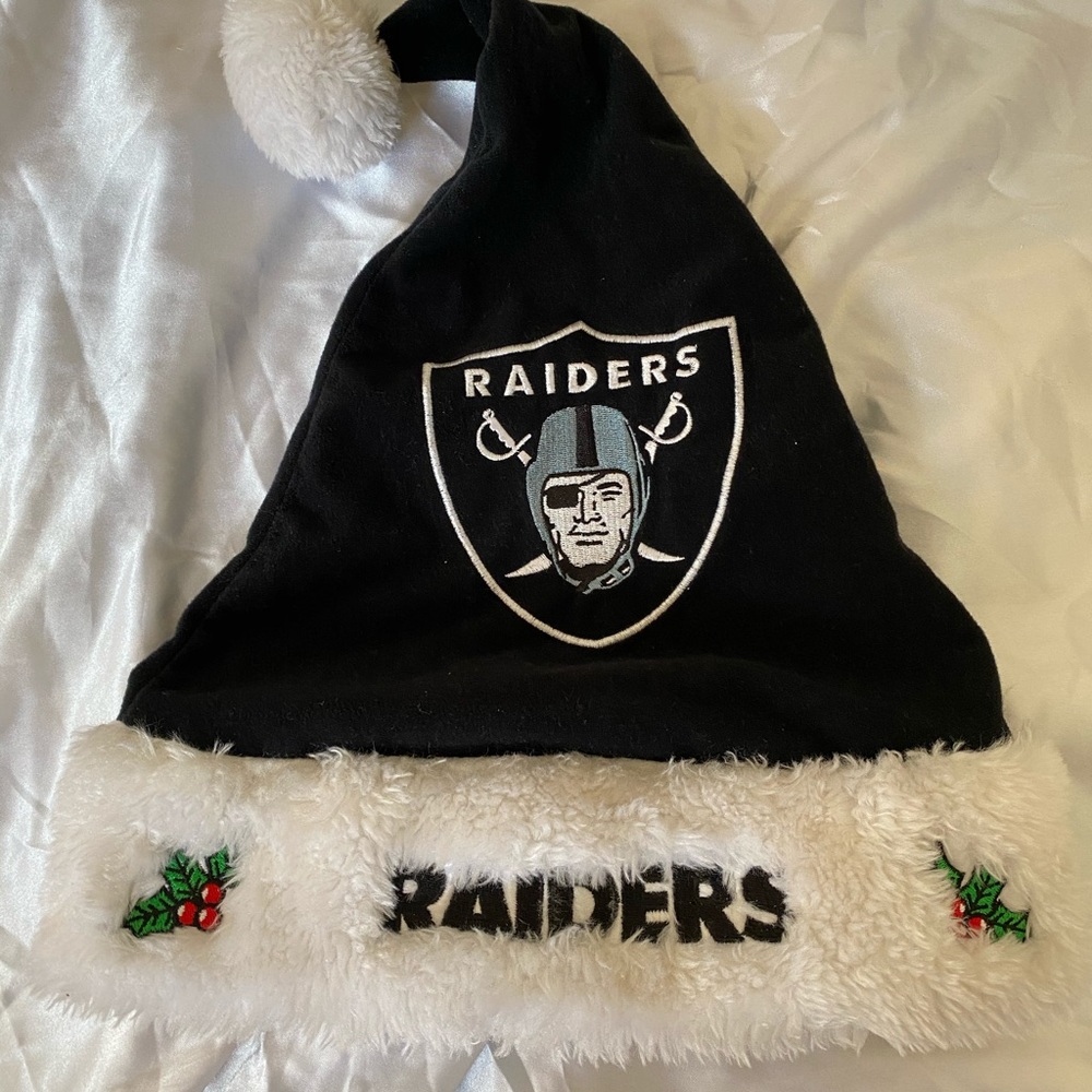 Raiders Football Christmas Hat